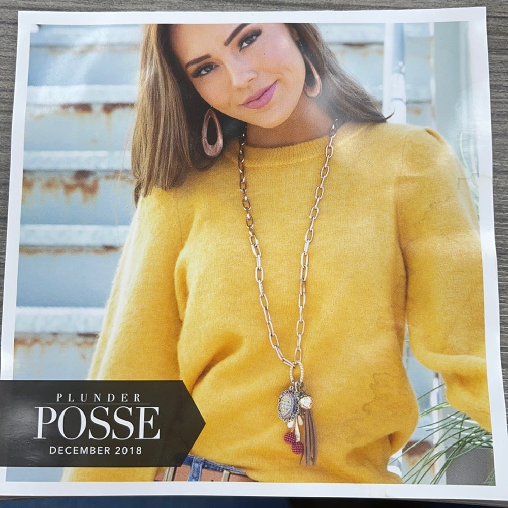 Plunder Posse December 2018 gold, cranberry, sage necklace earrings.